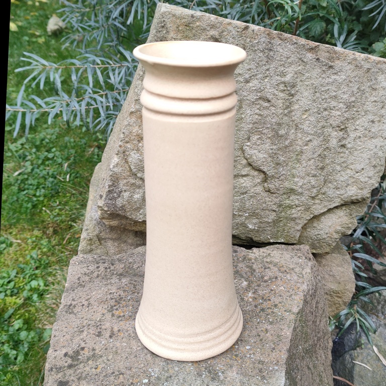 Fotka váza rovná okr