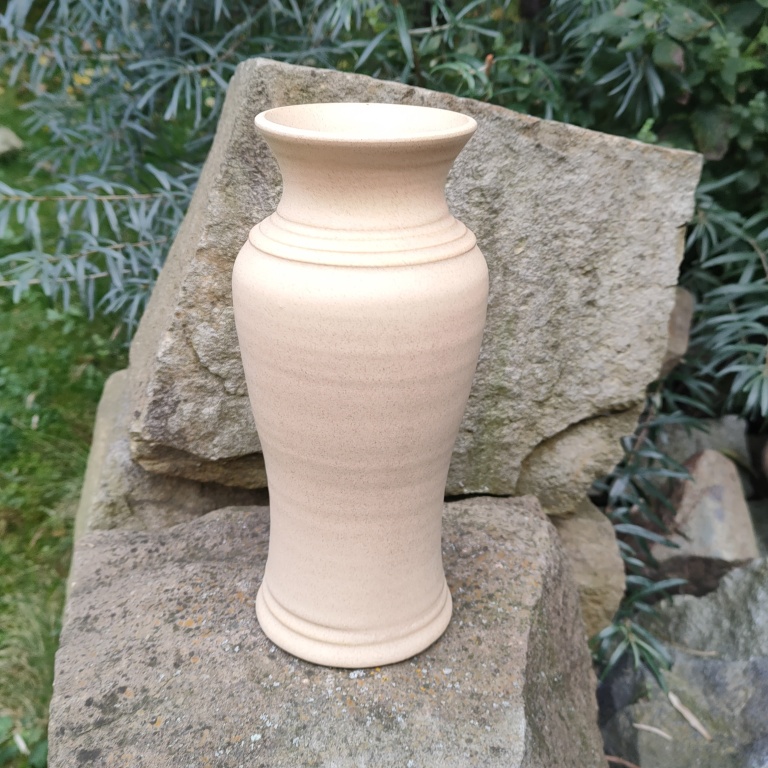 Fotka klasická váza okr