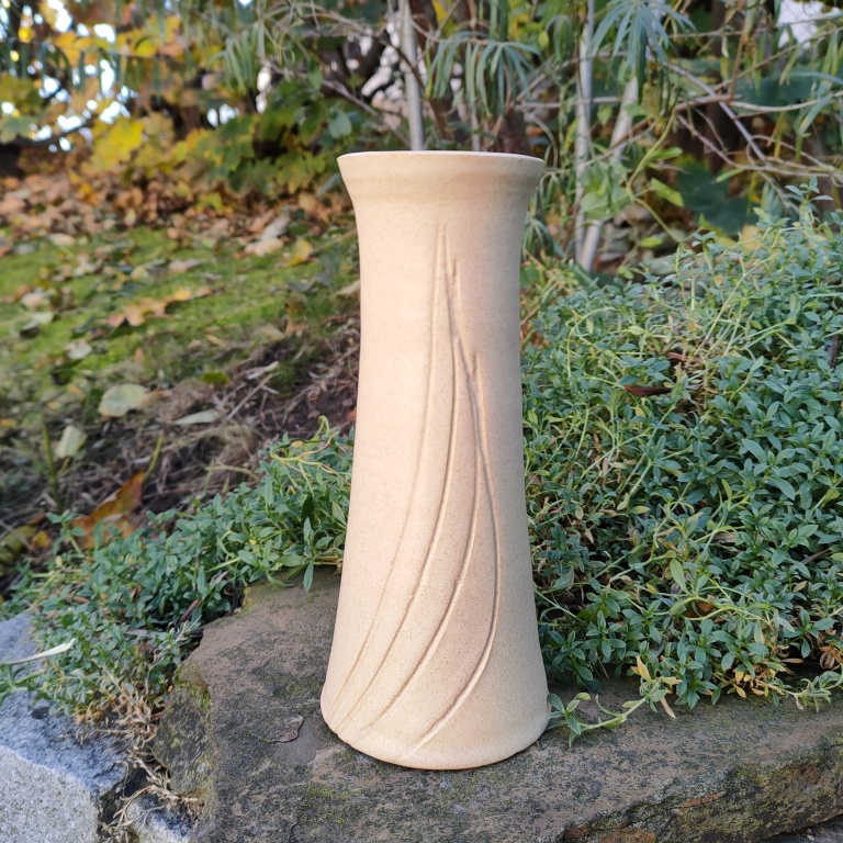 Fotka rovná váza okr-1