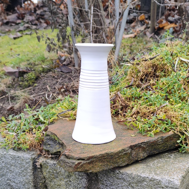 Fotka váza rovná-smetanová