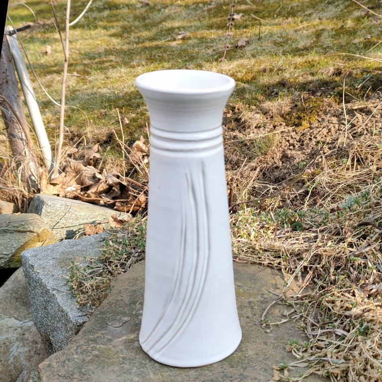 Fotka rovná váza smetanová